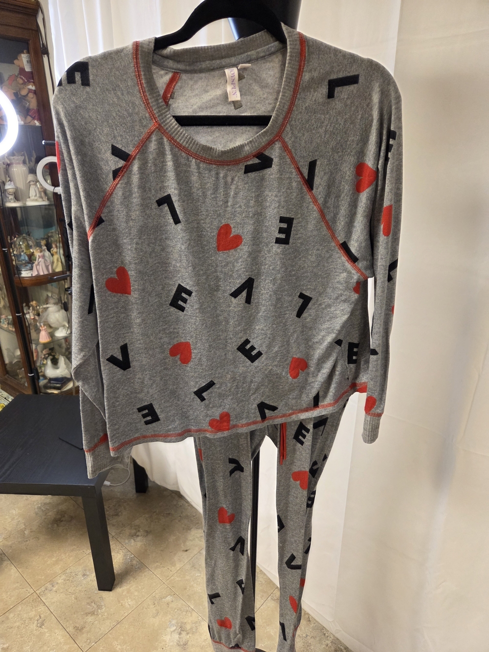 Women’s Grey Heart Print Pajama Set - Brand: